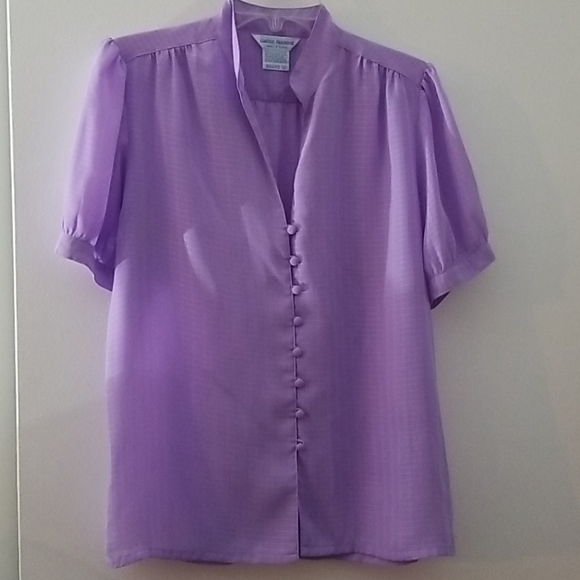 Elegant Blouse - Picture 1 of 5